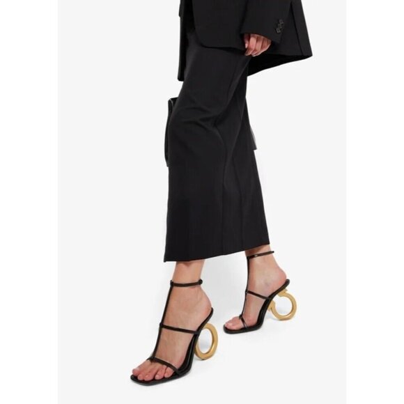 Ferragamo Elina Sandals in Black Leather 7.5 With Box Womens Logo High Heels - Picture 15 of 17